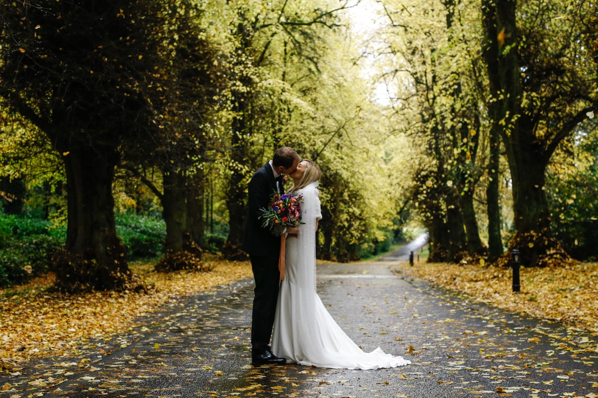 Autumnal Virginia Park Lodge Wedding | Claire & Kevin
