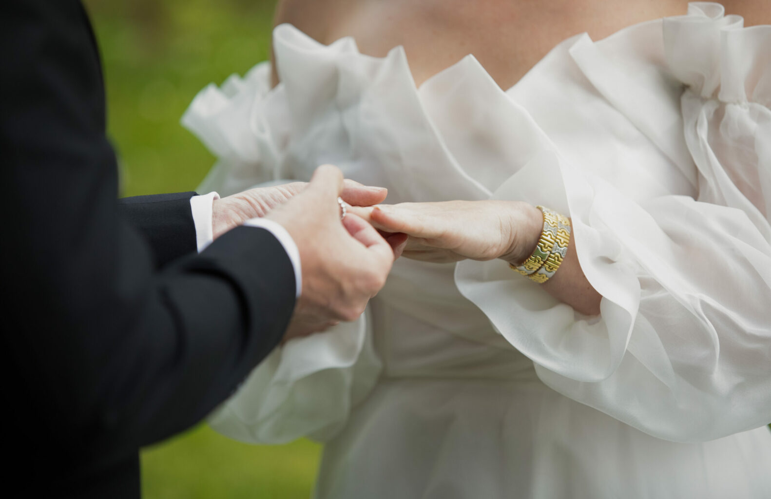 Integrating US and Irish Wedding Traditions